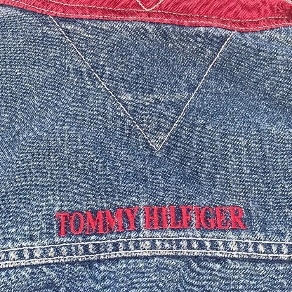 VTG Tommy Hilfiger Womens Size Large Button Front‎ Denim Jacket Blue Hidden Hood